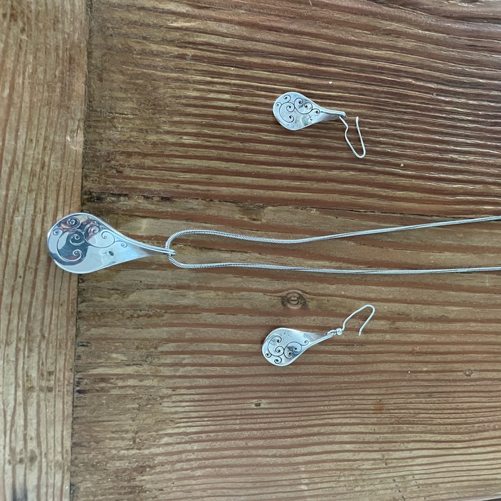 Matching teardrop necklace and earrings